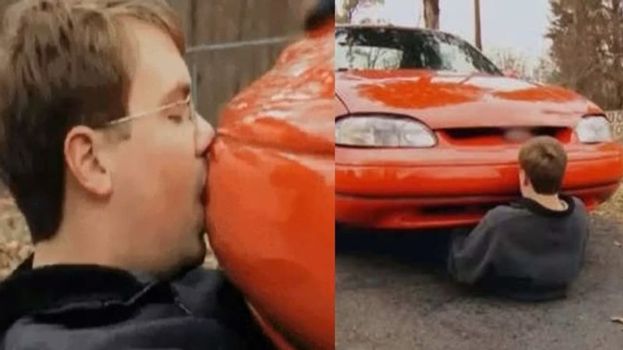 7 GF के साथ डेट करने पर भी नहीं हुआ किसी लड़की से प्यार, इस शख्स ने कार के साथ बनाया सेक्शुअल रिलेशनशिप 7 GF के साथ डेट करने पर भी नहीं हुआ किसी लड़की से प्यार, इस शख्स ने कार के साथ बनाया सेक्शुअल रिलेशनशिप