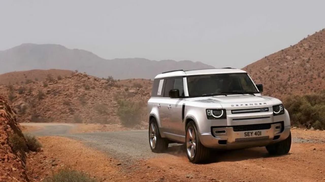 Land Rover Defender 130 : പുതിയ ഡിഫൻഡർ 130 അവതരിപ്പിച്ച് ലാൻഡ് റോവർ 