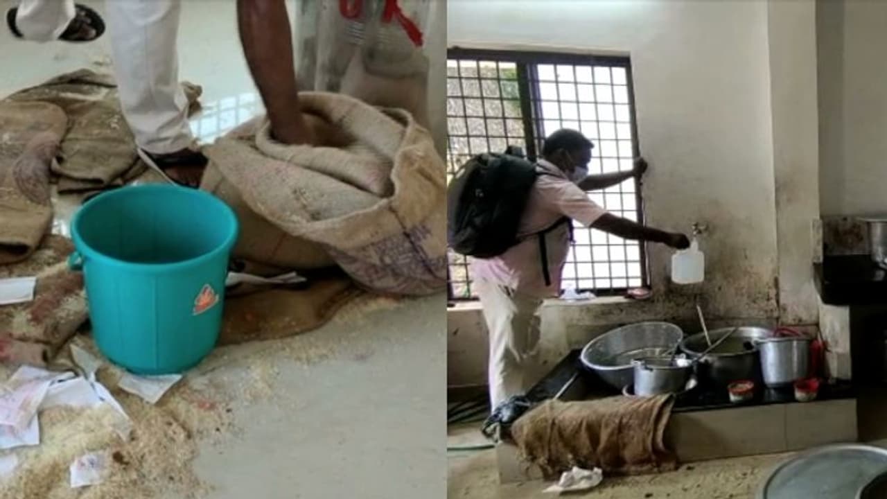 Food Poison : നെയ്യാറ്റിൻകരയിൽ സ്കൂൾ പാചകപ്പുരയിൽ അരി സൂക്ഷിച്ചത് വൃത്തിഹീനമായ നിലയിൽ; സ്കൂളിന് നോട്ടീസ് Food Poison : നെയ്യാറ്റിൻകരയിൽ സ്കൂൾ പാചകപ്പുരയിൽ അരി സൂക്ഷിച്ചത് വൃത്തിഹീനമായ നിലയിൽ; സ്കൂളിന് നോട്ടീസ്