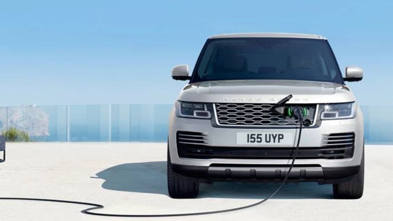 ரேன்ஜ் ரோவர் ஹைப்ரிட் இந்திய விலை அறிவிப்பு... ஜஸ்ட் ரூ. 2. 61 கோடி மட்டுமே..! ரேன்ஜ் ரோவர் ஹைப்ரிட் இந்திய விலை அறிவிப்பு... ஜஸ்ட் ரூ. 2. 61 கோடி மட்டுமே..!