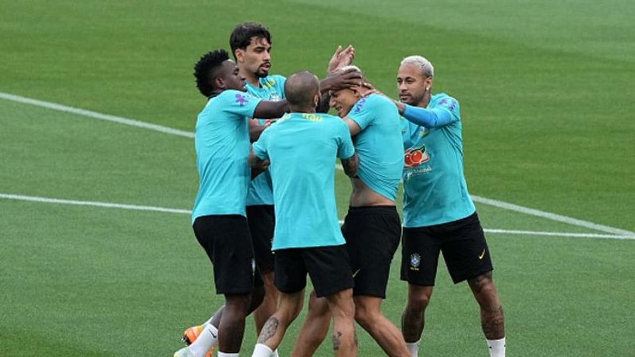 ടിറ്റെയ്ക്ക് പകരം ആര് ബ്രസീല്‍ ടീമിന്റെ കോച്ചാവും? ഇതിഹാസ പരിശീലകന്റെ പേര് നിര്‍ദേശിച്ച് റൊണാള്‍ഡോ