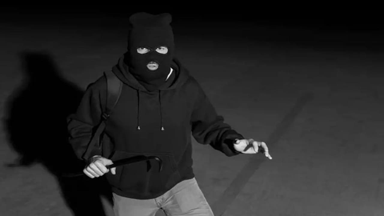 ప్రియురాలి మీద కోపం.. మ్యూజియం మీద దాడి, రూ. 40కోట్ల ఆస్తి నష్టం...ఓ ప్రియుడి ఘాతుకం.. ప్రియురాలి మీద కోపం.. మ్యూజియం మీద దాడి, రూ. 40కోట్ల ఆస్తి నష్టం...ఓ ప్రియుడి ఘాతుకం..