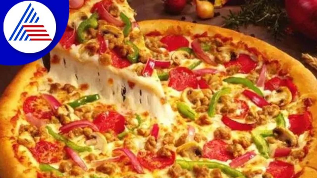 ಆರ್ಡರ್‌ ಮಾಡಿ 30 ನಿಮಿಷ ಆದ್ರೂ ಪಿಜ್ಜಾ ಡೆಲಿವರಿ ಆಗಿಲ್ಲಾಂತ ಪೊಲೀಸರಿಗೆ ಕರೆ ಮಾಡಿದ ಭೂಪ !