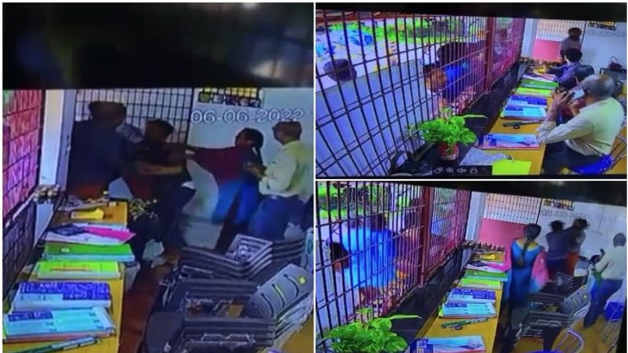 കണ്ണൂരില് ക്ഷേത്രം ജീവനക്കാരന് നേരെ ആക്രമണം; ആർഎസ്എസ് പ്രവർത്തകർ അടക്കം 3 പേര് അറസ്റ്റില് കണ്ണൂരില് ക്ഷേത്രം ജീവനക്കാരന് നേരെ ആക്രമണം; ആർഎസ്എസ് പ്രവർത്തകർ അടക്കം 3 പേര് അറസ്റ്റില്