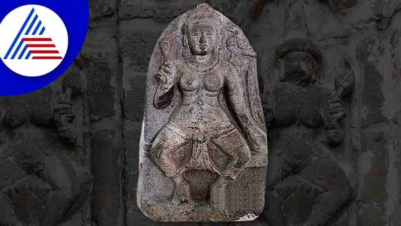 ಮೂದೇವಿ ಎಂದು ಬೈಯ್ಯೋದು ಕೇಳಿರ್ತೀರಿ, ಇಷ್ಟಕ್ಕೂ ಈಕೆ ಯಾರು ಗೊತ್ತಾ? ಮೂದೇವಿ ಎಂದು ಬೈಯ್ಯೋದು ಕೇಳಿರ್ತೀರಿ, ಇಷ್ಟಕ್ಕೂ ಈಕೆ ಯಾರು ಗೊತ್ತಾ?