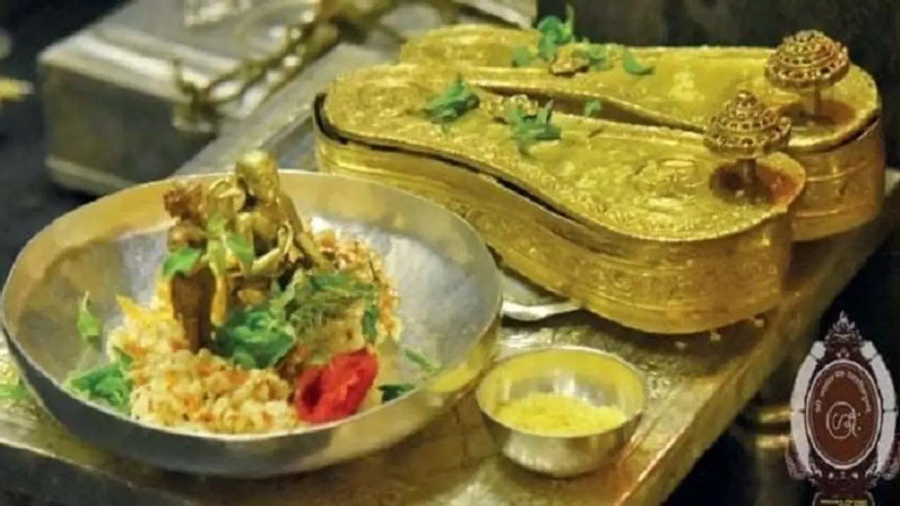 ವಾದಿರಾಜರ ಪಾದುಕೆಗೆ 500 ವರ್ಷ, ಯತಿಗಳು ಪಾದುಕೆ ಧರಿಸುವುದು ಯಾಕೆ ಗೊತ್ತಾ?