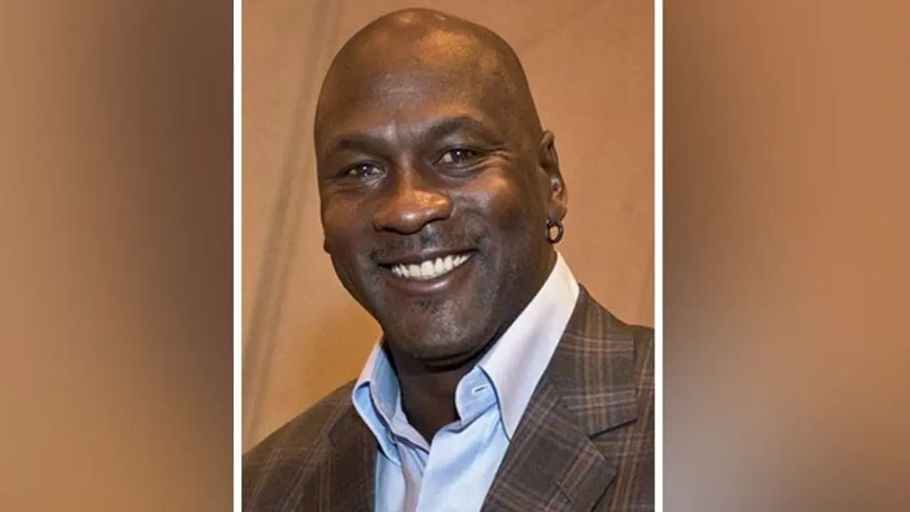 NBA 2022: Charlotte Hornets head coach finalists to meet with Michael Jordan this week NBA 2022: Charlotte Hornets head coach finalists to meet with Michael Jordan this week
