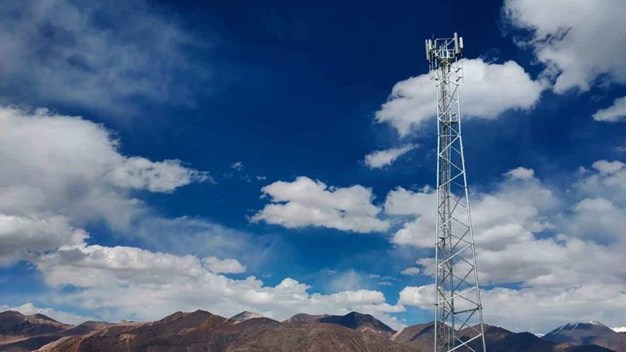 4G in Pangong Lake ಲಡಾಖ್ ಪ್ಯಾಂಗಾಂಗ್ ಸರೋವರದ ಬಳಿ ಜಿಯೋ 4ಜಿ ಸೇವೆ ಆರಂಭ!