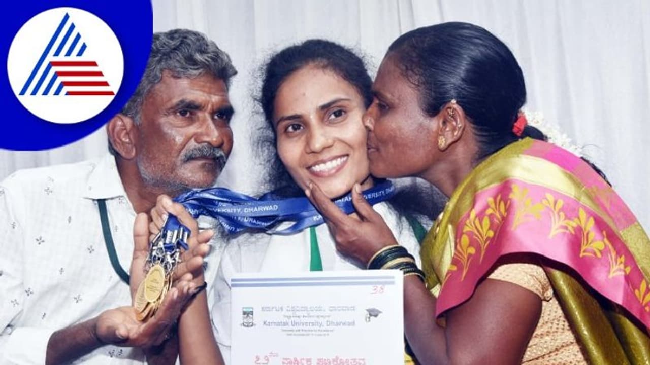 KUD Annual Convocation; ಎಂ.ಎ ಪತ್ರಿಕೋದ್ಯಮದಲ್ಲಿ ಸುಜಾತ ಜೋಡಳ್ಳಿಗೆ 9 ಚಿನ್ನದ ಪದಕ!