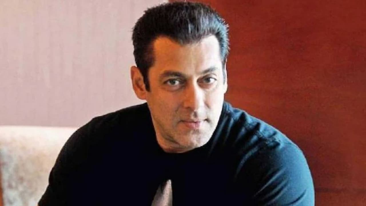 तो इस वजह से सलमान खान और उनके पिता सलीम खान को दी गई थी धमकी, सच जानकर दहल जाएंगे आप तो इस वजह से सलमान खान और उनके पिता सलीम खान को दी गई थी धमकी, सच जानकर दहल जाएंगे आप