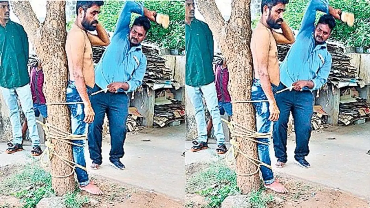 విశాఖలో దారుణం.. చెట్టుకు కట్టేసి దళిత యువకుడిపై మరో దళితుడు దాడి...