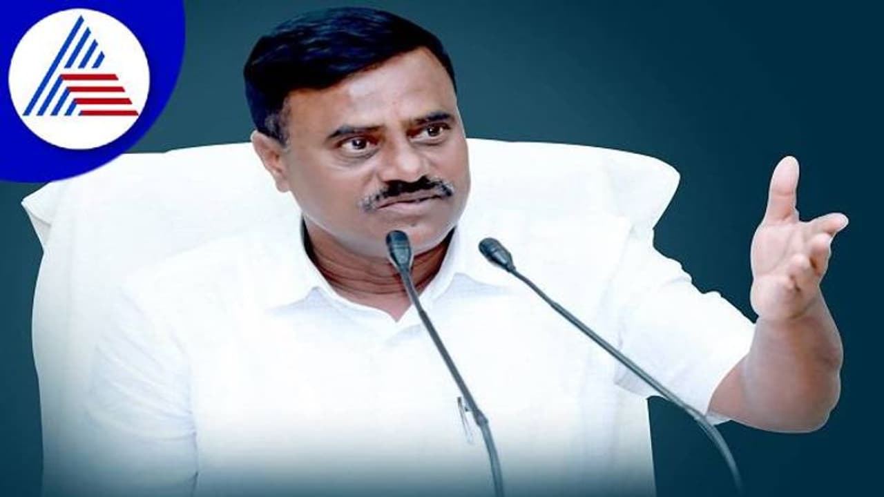 ಸಿದ್ದರಾಮಯ್ಯ ರೀತಿ ನನ್ನನ್ನೂ ಜೆಡಿಎಸ್‌ನಿಂದ ಹೊರ ಹಾಕಿದ್ರು: ಗುಬ್ಬಿ ಶ್ರೀನಿವಾಸ್‌