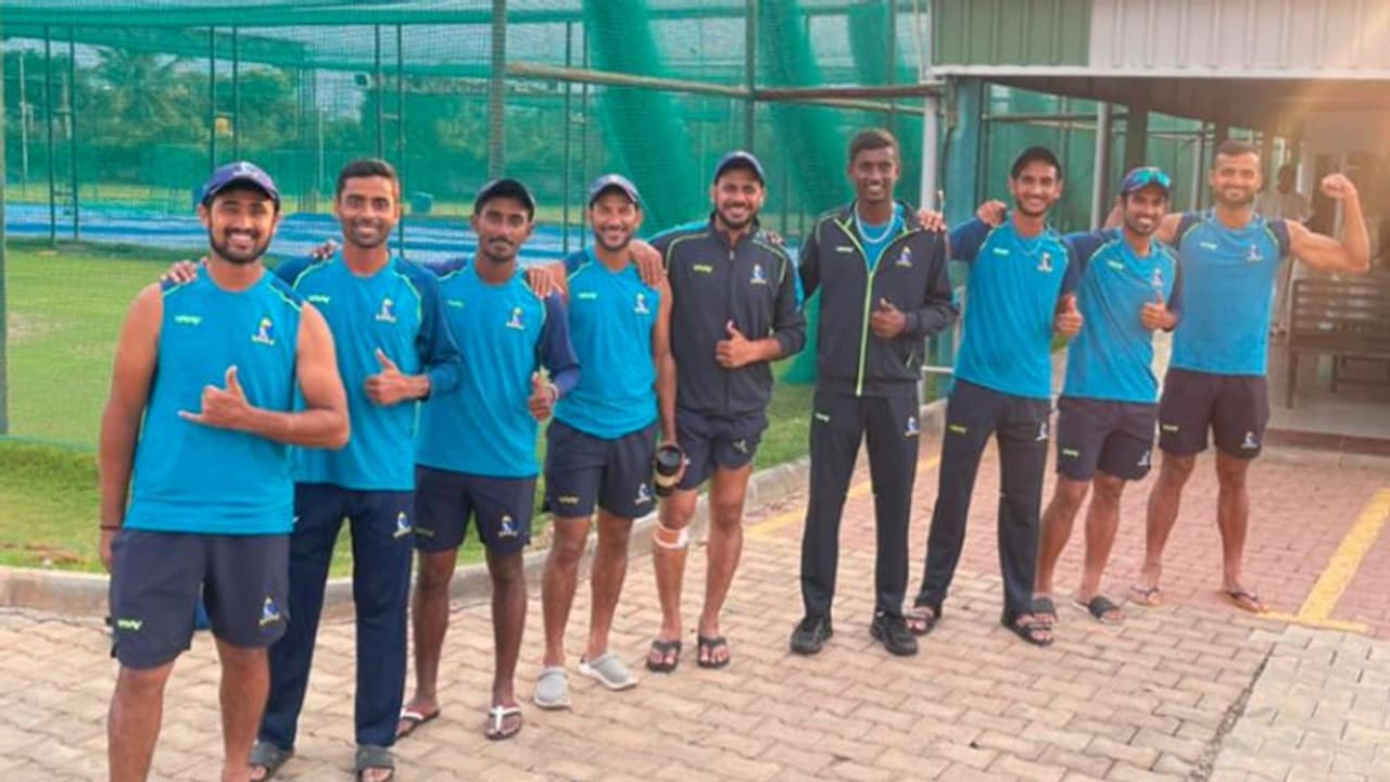 চতুর্থ দিনের শেষে ৫৫১ রানে এগিয়া বাংলা, জেনে নিন সেমিতে মনোজ অনুষ্টুপদের প্রতিপক্ষ কোন দল চতুর্থ দিনের শেষে ৫৫১ রানে এগিয়া বাংলা, জেনে নিন সেমিতে মনোজ অনুষ্টুপদের প্রতিপক্ষ কোন দল