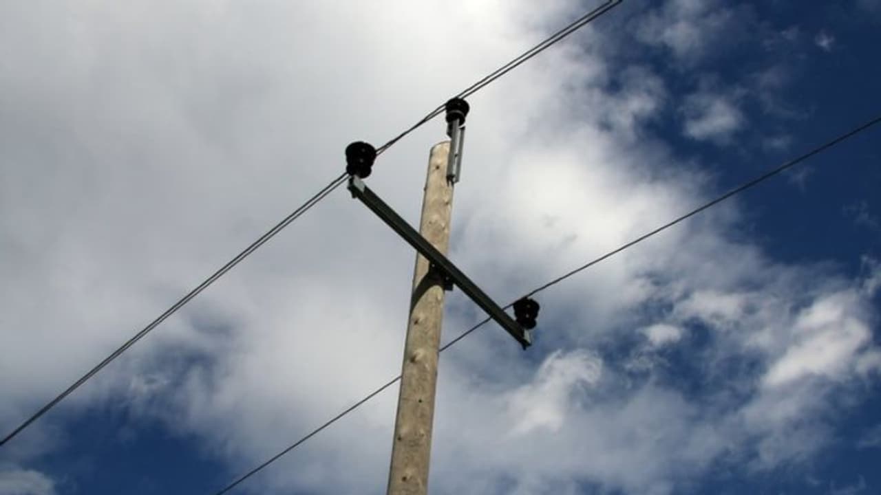 വിഴിഞ്ഞത്ത് അച്ഛനും മകനും ഷോക്കേറ്റ് മരിച്ചു വിഴിഞ്ഞത്ത് അച്ഛനും മകനും ഷോക്കേറ്റ് മരിച്ചു