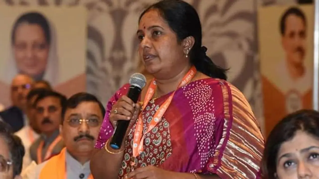 Vanathi Srinivasan : 4 ஆண்டுகளில் 5,338 பெண்கள் மாயம்... TheKeralaStory கதையை எதிரொலிக்கிறது வானதி சீனிவாசன்