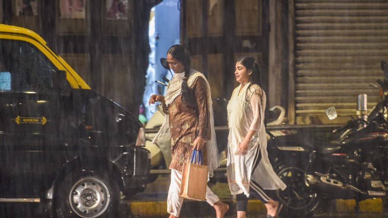 फिर से अपनी लय में आया मानसून, आजकल में पूर्वी एमपी छत्तीसगढ़ सहित कई राज्यों में प्री मानसून की बौछारें