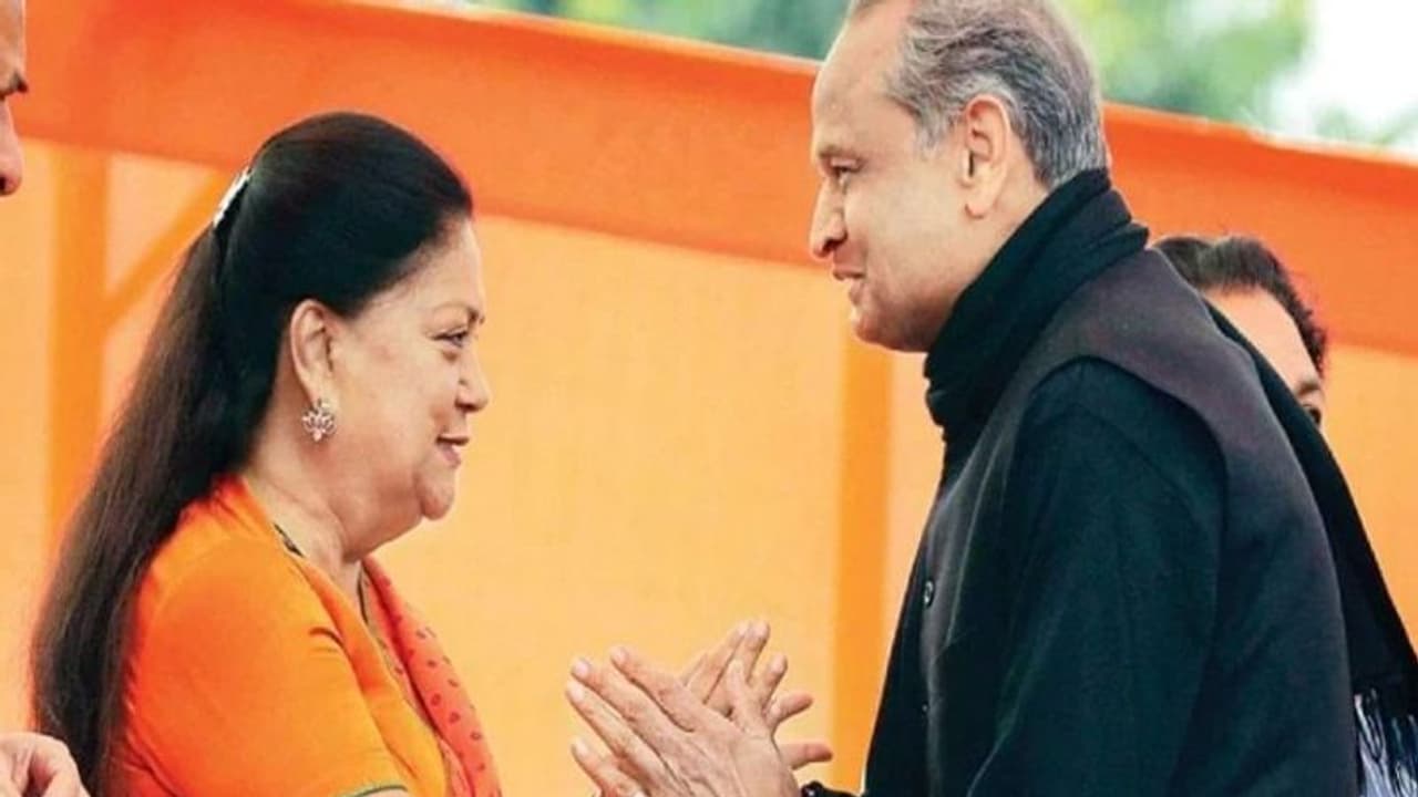 राज्यसभा में कांग्रेस की जीत पर एक सांसद ने किया बड़ा खुलासा, गहलोत और वसुंधरा के बारे में कहीं बड़ी बात