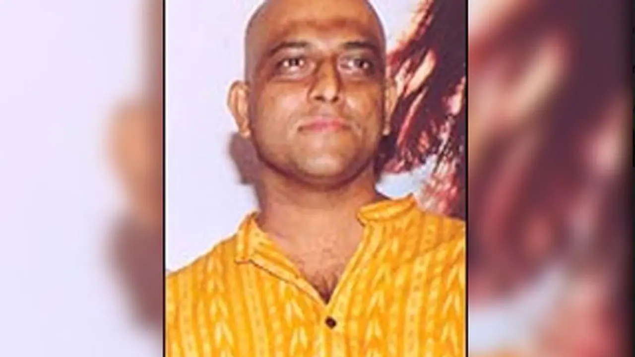 अनुराग बासु की हालत देख डॉक्टर ने कहा था सिर्फ 14 दिन बचे हैं, लेकिन हिम्मत नहीं हारी और ऐसे दी कैंसर को मात अनुराग बासु की हालत देख डॉक्टर ने कहा था सिर्फ 14 दिन बचे हैं, लेकिन हिम्मत नहीं हारी और ऐसे दी कैंसर को मात