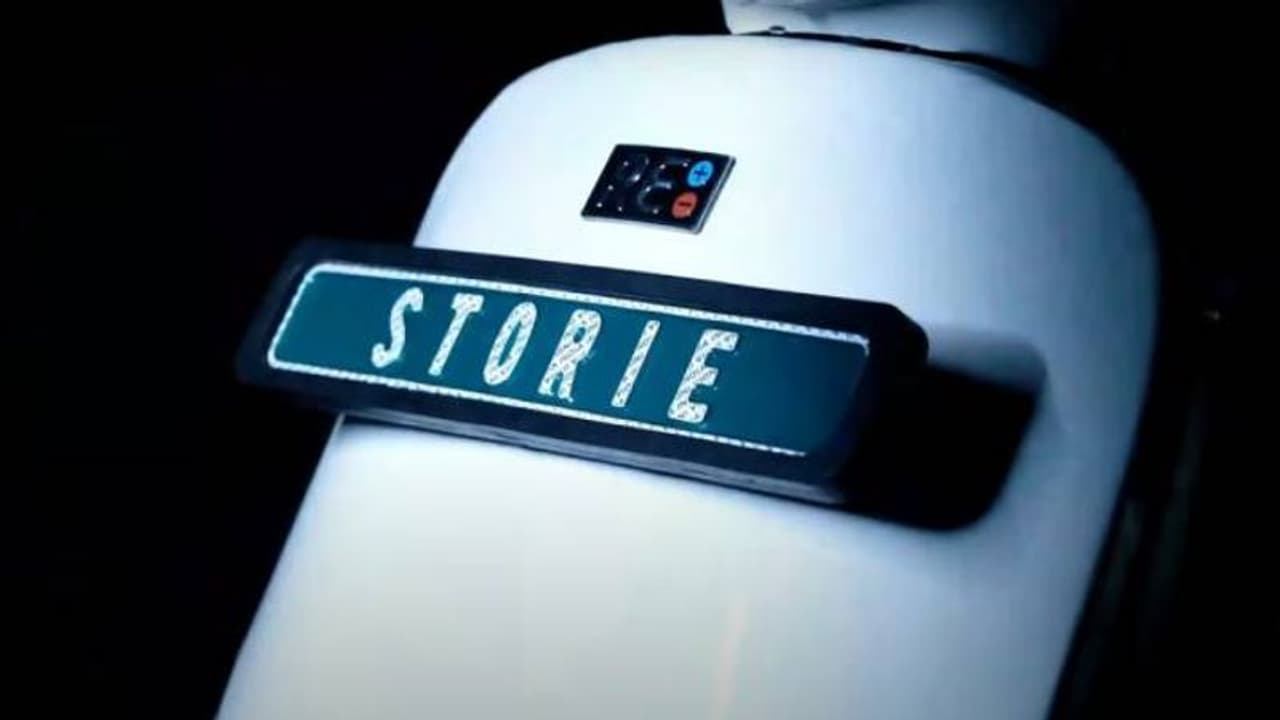 முழு சார்ஜ் செய்தால் 132 கி.மீ. ரேன்ஜ்.. அதிரடி அம்சங்களுடன் எலெக்ட்ரிக் ஸ்கூட்டர் அறிமுகம்...!