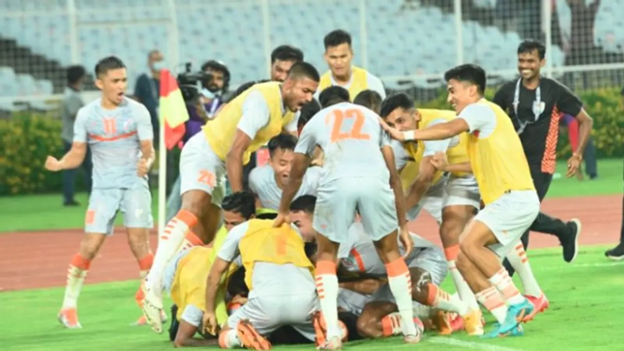 যুবভারতীতে রুদ্ধশ্বাস জয় ভারতের, শেষ মুহূর্তের গোলে আফগানদের বিরুদ্ধে ২ ১ ব্যবধানে জয় যুবভারতীতে রুদ্ধশ্বাস জয় ভারতের, শেষ মুহূর্তের গোলে আফগানদের বিরুদ্ধে ২ ১ ব্যবধানে জয়