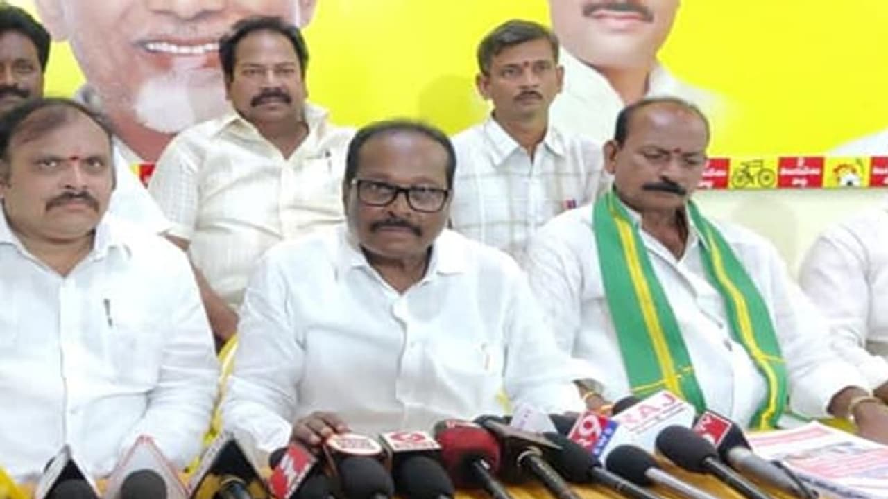  నా గురించి మాట్లాడే అర్హత బాలశౌరికి లేదు.. అలా అని నిరూపిస్తారా?: మాజీ ఎంపీ కొనకళ్ల