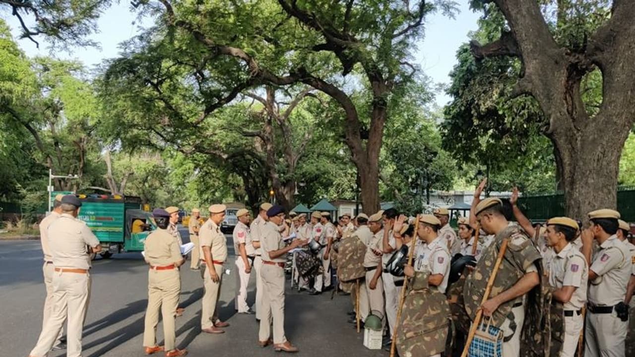 അഗ്നിപഥ് സമരക്കാരെ ആക്രമണത്തിന് പ്രേരിപ്പിച്ചെന്ന് ആരോപണം; ഒരാള്‍ അറസ്റ്റില്‍