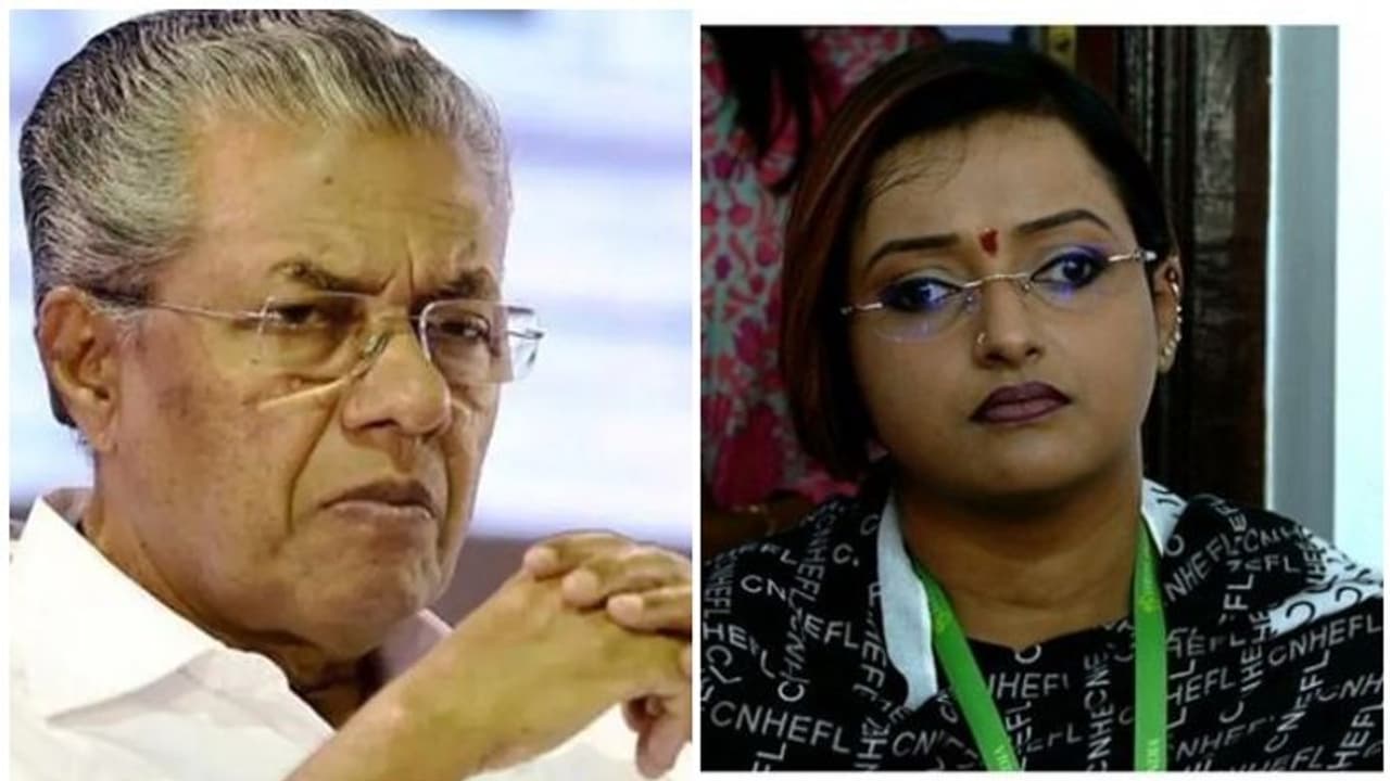 'മുഖ്യമന്ത്രിയുടെ നിർദ്ദേശം, ഷാർജ ഭരണാധികാരിയുടെ റൂട്ട് മാറ്റി ക്ലിഫ് ഹൗസിലെത്തിച്ചു': സ്വപ്ന സുരേഷ് 'മുഖ്യമന്ത്രിയുടെ നിർദ്ദേശം, ഷാർജ ഭരണാധികാരിയുടെ റൂട്ട് മാറ്റി ക്ലിഫ് ഹൗസിലെത്തിച്ചു': സ്വപ്ന സുരേഷ്