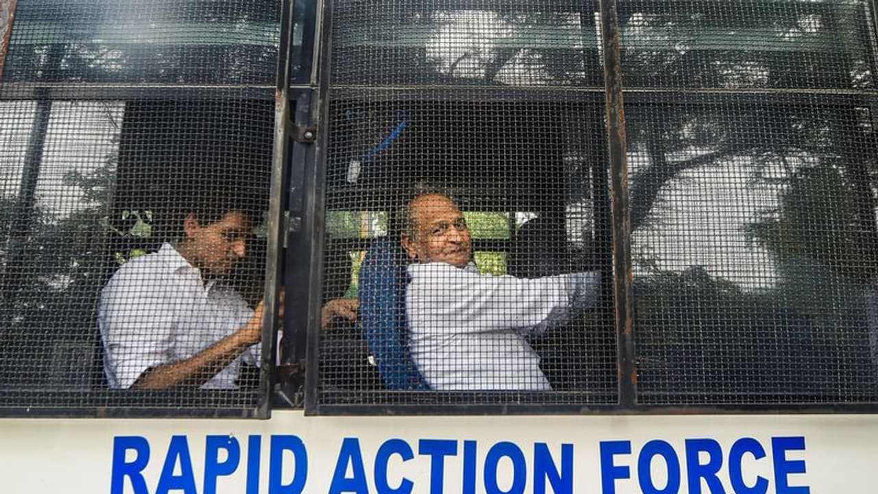 Congress claims police brutality; Chidambaram has 'hairline fracture' Congress claims police brutality; Chidambaram has 'hairline fracture'