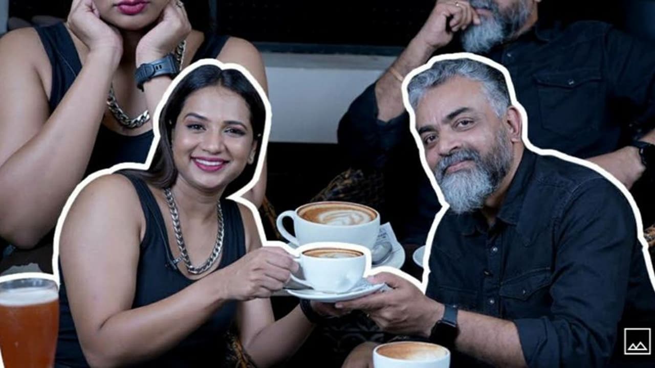 'ആരാണ് കുടുംബവിളക്ക് കെ.കെയുടെ ക്രഷ് ?' ; വേദിക ചാറ്റ് വിത്ത് സിദ്ധു 'ആരാണ് കുടുംബവിളക്ക് കെ.കെയുടെ ക്രഷ് ?' ; വേദിക ചാറ്റ് വിത്ത് സിദ്ധു