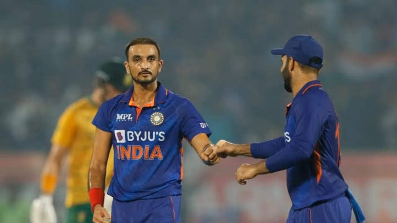 ഹര്‍ഷലും ചാഹലും എറിഞ്ഞിട്ടു, ദക്ഷിണാഫ്രിക്കയെ വീഴ്ത്തി ഇന്ത്യ