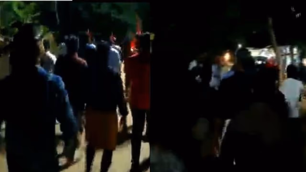 'വീട്ടിൽ കയറി കൊത്തിക്കീറും', കോഴിക്കോട് സിപിഎം പ്രവർത്തകരുടെ കൊലവിളി പ്രകടനം 'വീട്ടിൽ കയറി കൊത്തിക്കീറും', കോഴിക്കോട് സിപിഎം പ്രവർത്തകരുടെ കൊലവിളി പ്രകടനം