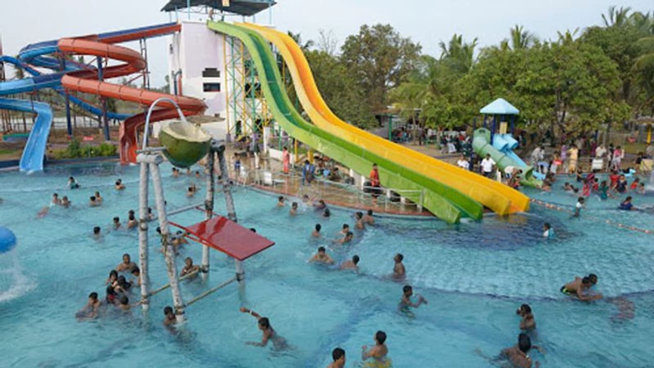 MGM குழும நிறுவனங்களில் வருமான வரித்துறையினர் அதிரடி சோதனை.. 40 இடங்களில் அலசி ஆராயும் அதிகாரிகள்.! MGM குழும நிறுவனங்களில் வருமான வரித்துறையினர் அதிரடி சோதனை.. 40 இடங்களில் அலசி ஆராயும் அதிகாரிகள்.!