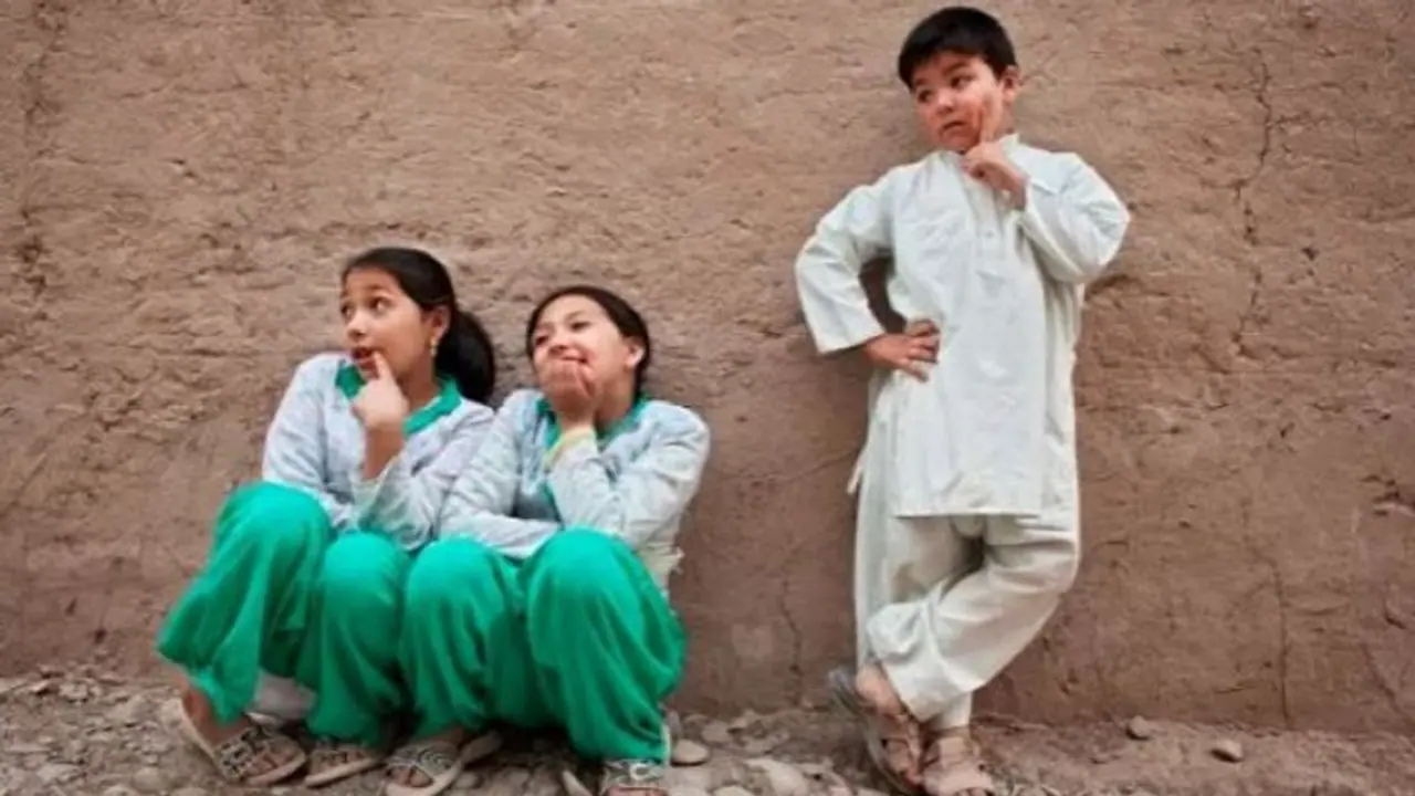 चौंकिए मत! तालिबानी शासन वाले अफगानिस्तान में एक प्रथा ऐसी भी जहां लड़कियां जीती हैं लड़कों वाली लाइफ