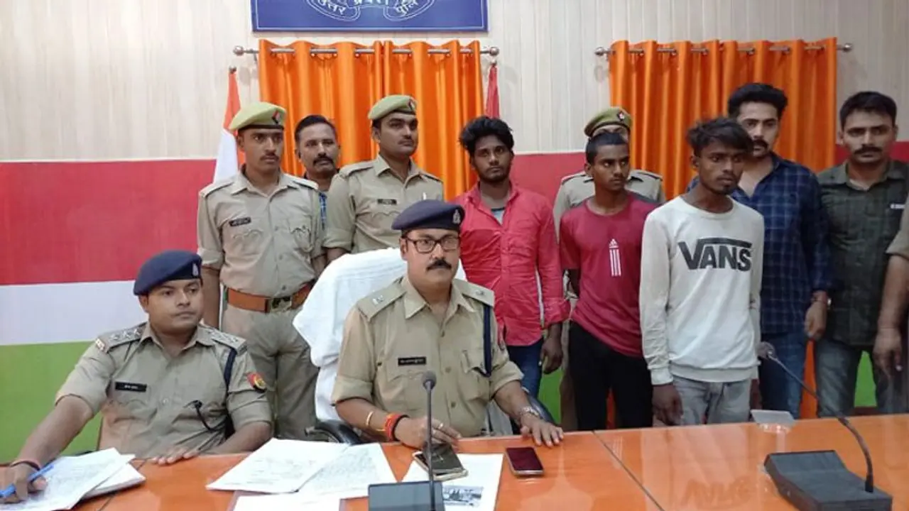 प्रेमिका की शादी के बाद भी उसके संपर्क में रहना चाहता था युवक, भाई ने दोस्तों के साथ मिलकर कर दी हत्या प्रेमिका की शादी के बाद भी उसके संपर्क में रहना चाहता था युवक, भाई ने दोस्तों के साथ मिलकर कर दी हत्या