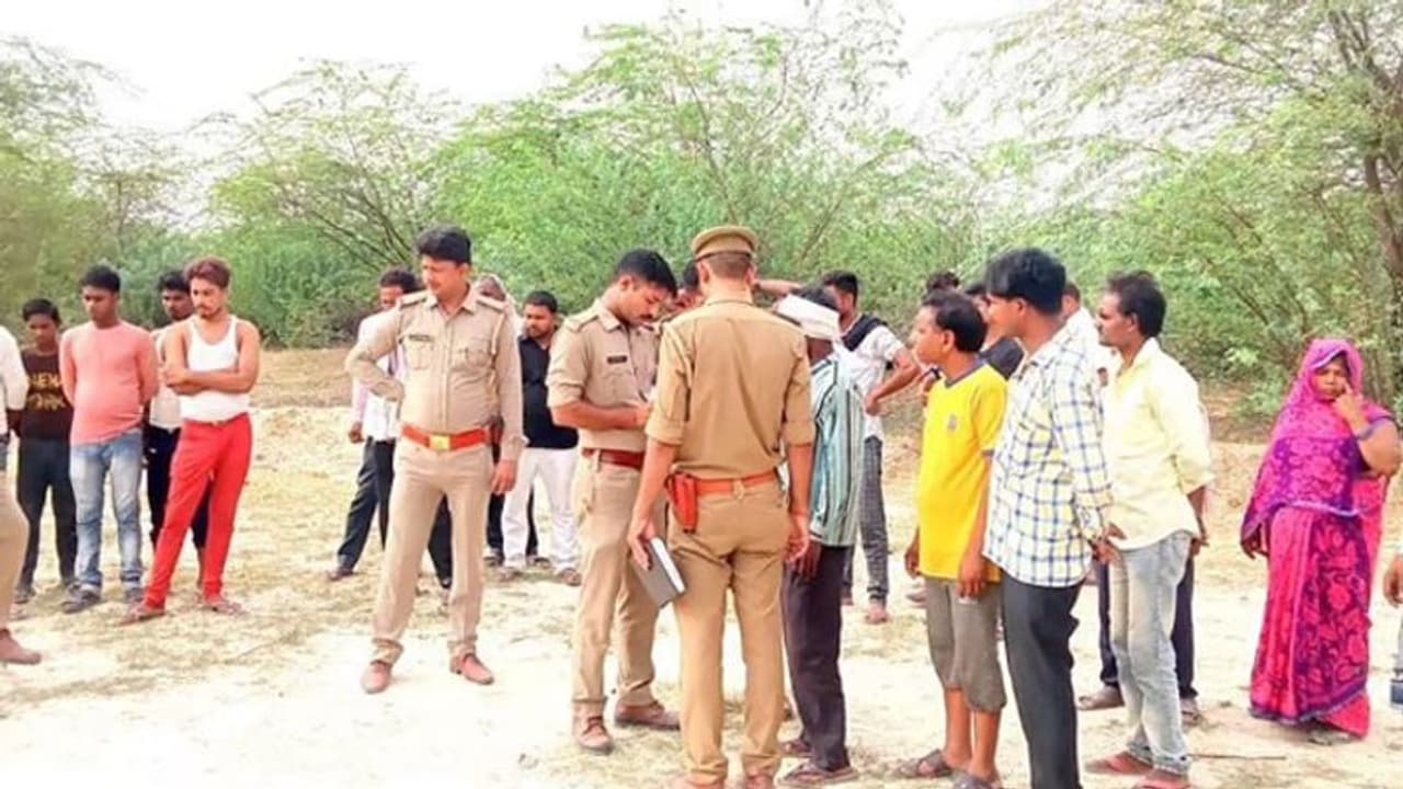 कानपुर: नौटंकी दिखाने के बहाने युवक को घर से ले गए थे दोस्त, सुबह सड़क किनारे खून से लथपथ मिला शव