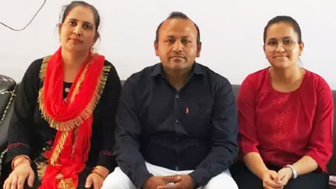 Haryana 12th Topper: 12वीं में दूसरे नंबर पर रहीं मुस्कान के 5 सक्सेस मंत्र, बनना चाहती हैं चार्टर्ड अकाउंटेंट