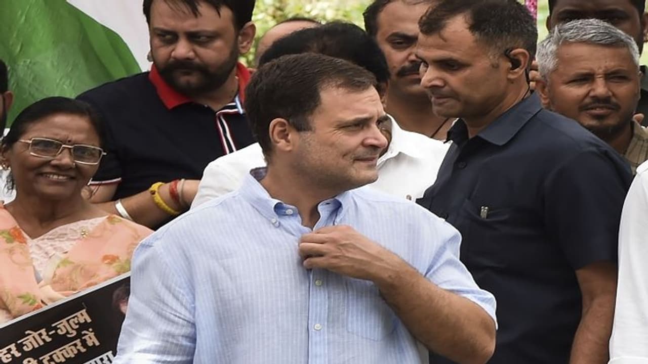 Rahul Gandhi : ചോദ്യം ചെയ്യൽ തുടരും, ഇന്നത്തേത് കഴിഞ്ഞു; രാഹുൽ ഗാന്ധി വെള്ളിയാഴ്ച വീണ്ടുമെത്തണമെന്ന് ഇ ഡി