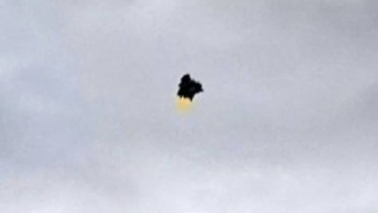 অজ্ঞাত উড়ন্ত বস্তুর অস্তিত্ব সম্পর্কে সচেতনতা বৃদ্ধিতে পালিত হচ্ছে UFO দিবস, রইল নেপথ্যের কাহিনি