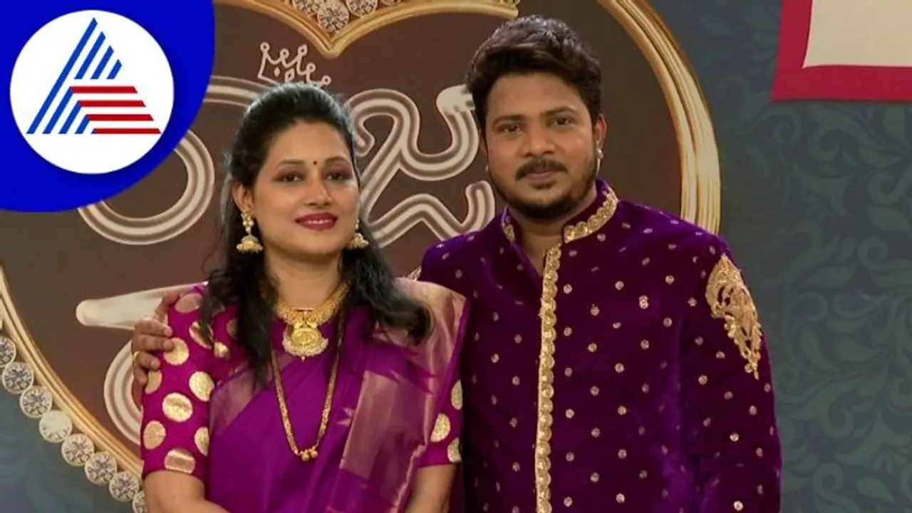 ಗರ್ಭಿಣಿಯಾದ 10 ದಿನಕ್ಕೆ ತಾಯಿ ಕಳೆದುಕೊಂಡಳು: ವೇದಿಕೆ ಮೇಲೆ ಬಿಕ್ಕಿಬಿಕ್ಕಿ ಅತ್ತ ಧನರಾಜ್ ದಂಪತಿ ಗರ್ಭಿಣಿಯಾದ 10 ದಿನಕ್ಕೆ ತಾಯಿ ಕಳೆದುಕೊಂಡಳು: ವೇದಿಕೆ ಮೇಲೆ ಬಿಕ್ಕಿಬಿಕ್ಕಿ ಅತ್ತ ಧನರಾಜ್ ದಂಪತಿ