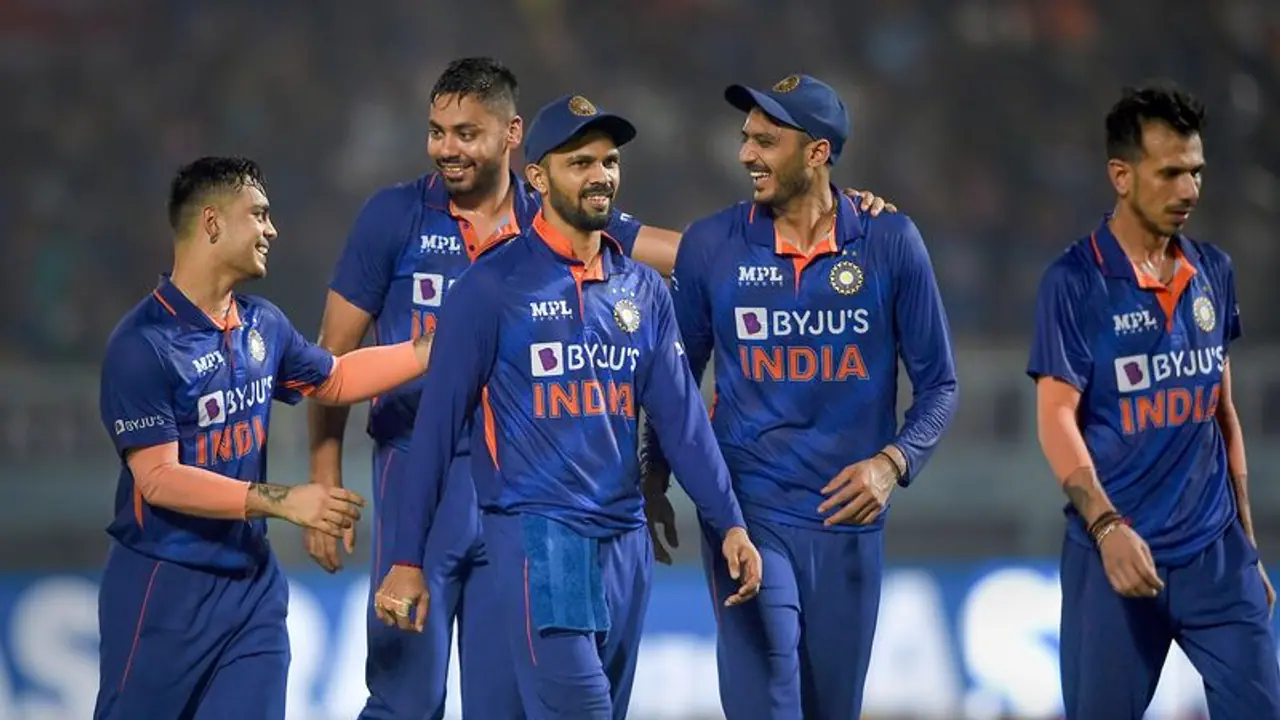 দলে নেই বিরাট রোহিত বুমরা পন্থ, ওয়েস্ট ইন্ডিজের বিরুদ্ধে ওডিআই সিরিজে ভারতীয় দলে একাধিক চমক দলে নেই বিরাট রোহিত বুমরা পন্থ, ওয়েস্ট ইন্ডিজের বিরুদ্ধে ওডিআই সিরিজে ভারতীয় দলে একাধিক চমক