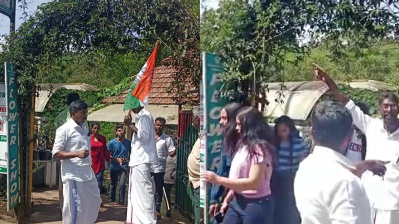 മൂന്നാറില്‍ ഫോറസ്റ്റ് ഗാര്‍ഡന്‍ കാണാനെത്തിയ സഞ്ചാരികളെ ഇറക്കിവിട്ട് കവാടം പൂട്ടി സമരക്കാര്‍