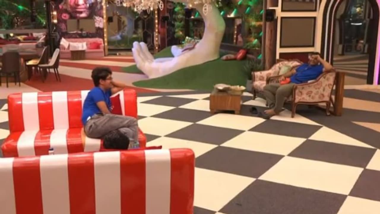 Bigg Boss Episode 82 Highlights : മോര്‍ണിംഗ് ടാസ്‍കിലെ തര്‍ക്കവും സിലിണ്ടര്‍ റേസും