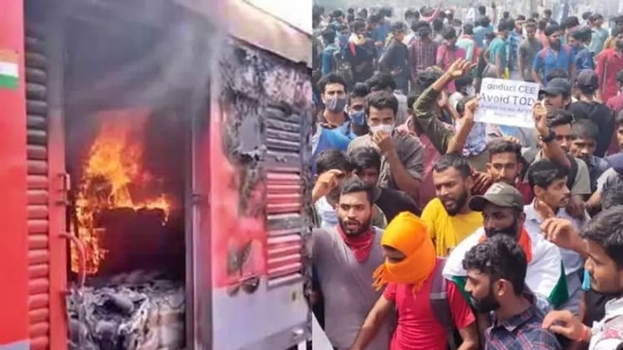 Agnipath Recruitment Scheme Row : విజయవాడ సహా ఇతర రైల్వేస్టేషన్లలో హై అలర్ట్.. Agnipath Recruitment Scheme Row : విజయవాడ సహా ఇతర రైల్వేస్టేషన్లలో హై అలర్ట్..