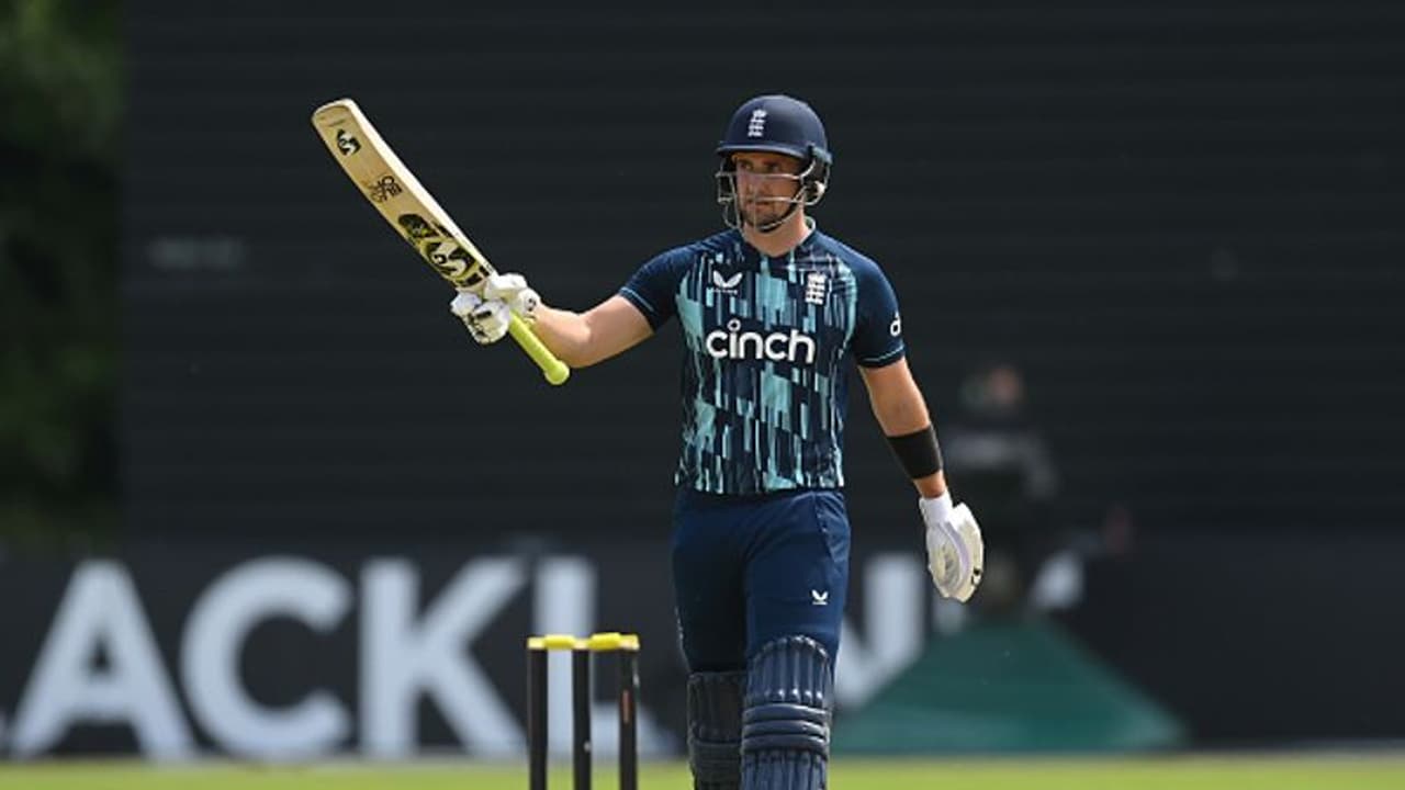 ODI யில் அதிவேக அரைசதம் அடித்த இங்கிலாந்து வீரர்.. சர்வதேச அளவில் 2வது இடம்..! லிவிங்ஸ்டோன் அபார சாதனை