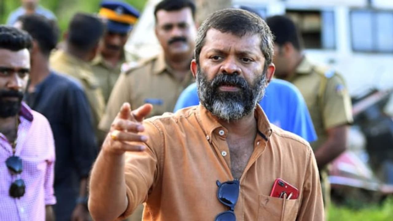 Sachy : ഓര്മകളില് സച്ചി, 'അയ്യപ്പനും കോശി'യും സംവിധായകന്റെ ഓര്മകള്ക്ക് രണ്ട് ആണ്ട് Sachy : ഓര്മകളില് സച്ചി, 'അയ്യപ്പനും കോശി'യും സംവിധായകന്റെ ഓര്മകള്ക്ക് രണ്ട് ആണ്ട്