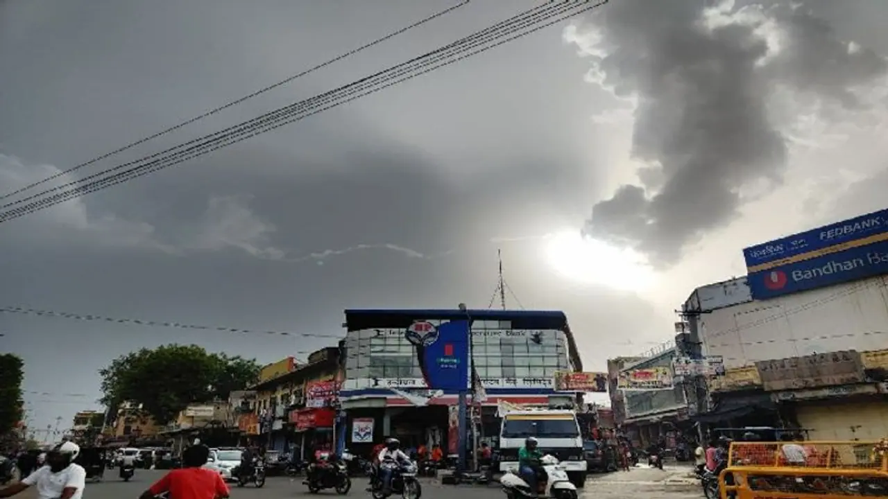 राजस्थान मौसम के ताजा हालः प्रदेश में बाढ़ के बाद अब भीषण गर्मी का दौर शुरु, जाने कब बदलेगा मानसून राजस्थान मौसम के ताजा हालः प्रदेश में बाढ़ के बाद अब भीषण गर्मी का दौर शुरु, जाने कब बदलेगा मानसून