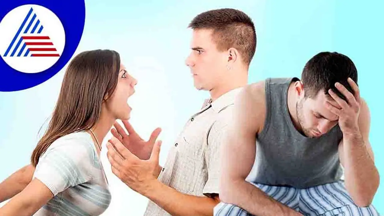 ಕೋಪಗೊಂಡ ಗರ್ಲ್ ಫ್ರೆಂಡ್ ಮುಂದೆ ಈ ಮಾತನಾಡಬೇಡಿ ಕೋಪಗೊಂಡ ಗರ್ಲ್ ಫ್ರೆಂಡ್ ಮುಂದೆ ಈ ಮಾತನಾಡಬೇಡಿ