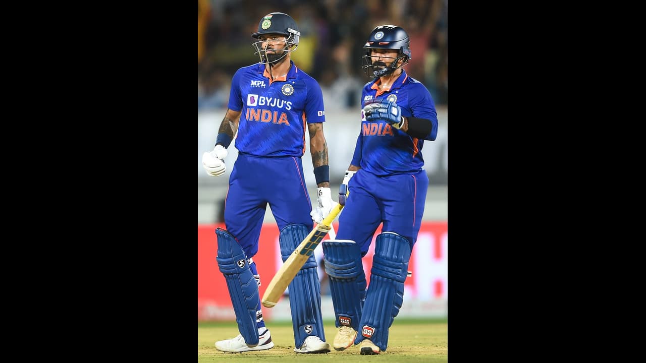 IRE vs IND : ഇന്ത്യയുടെ പരമ്പര മോഹങ്ങള് വെള്ളത്തിലാക്കുമോ മഴ? ഡബ്ലിനിലെ കാലാവസ്ഥാ പ്രവചനം ഇങ്ങനെ IRE vs IND : ഇന്ത്യയുടെ പരമ്പര മോഹങ്ങള് വെള്ളത്തിലാക്കുമോ മഴ? ഡബ്ലിനിലെ കാലാവസ്ഥാ പ്രവചനം ഇങ്ങനെ