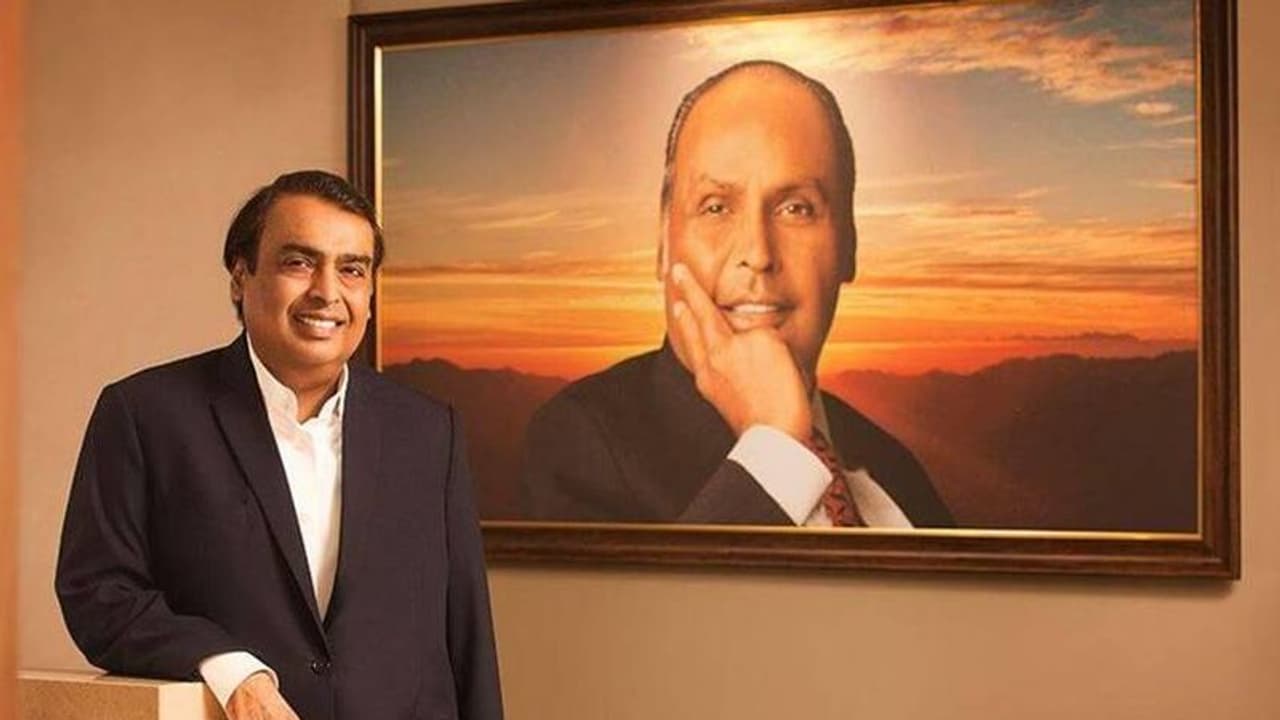  international Fathers Day: समोसे बेचा.. पेट्रोल भरे.. ताने भी सुने, लेकिन स्ट्रगल कर बच्चों को बना दिया स्टार