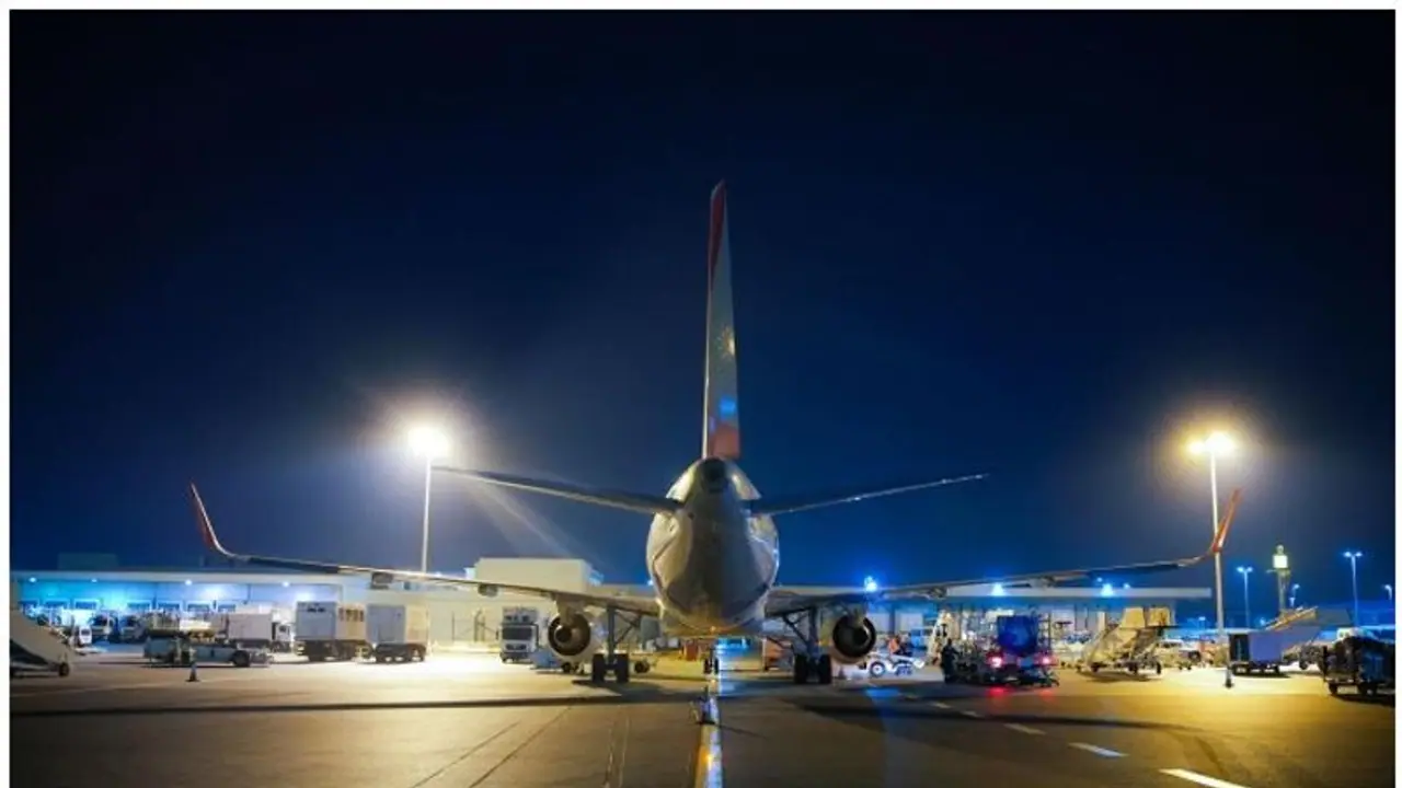 New runway lighting system in Abu Dhabi airport